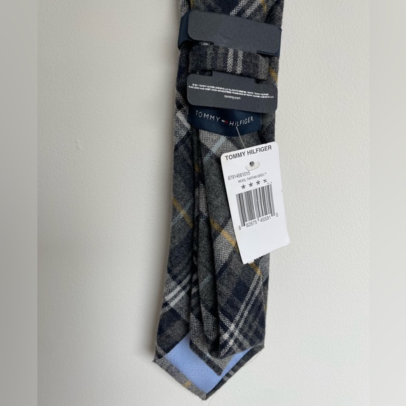 Tommy Hilfiger Wool  Tie - Picture 3 of 5
